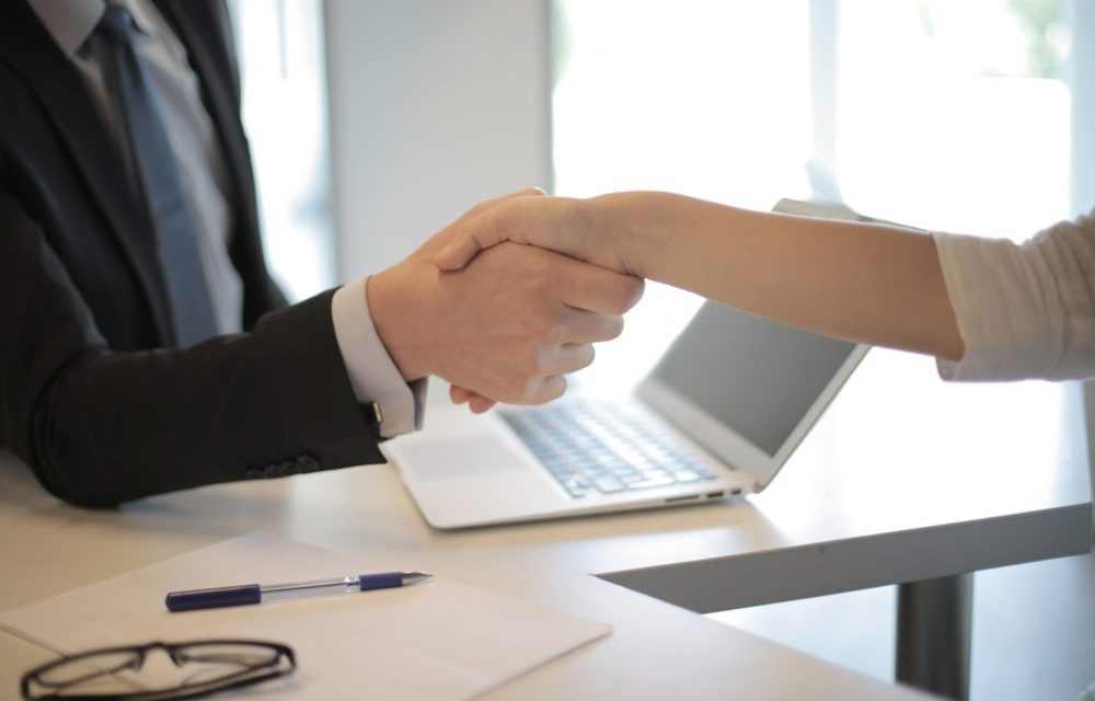 5 Tips for Selling Your Job Skills Without Appearing Arrogant