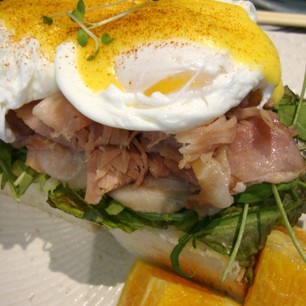 Yummy M Benedict from Museum Cafe! @raintreerestaurants @willexploreph