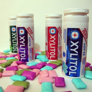 One for each of us! Spread healthy smiles with Lotte Xylitol which gives you fresh breath and is the best sugar free dental health gum that prevents tooth decay. #lottexylitol