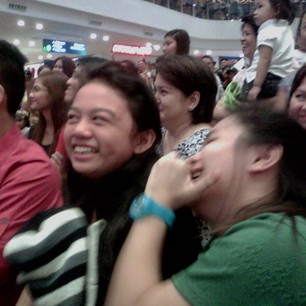 Big fans of Coco Martin at @ilovefairviewterraces