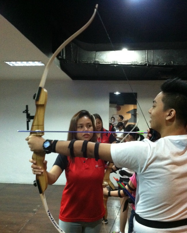 kodanda archery range class lifestyle mommy blogger www.artofbeingamom.com 05