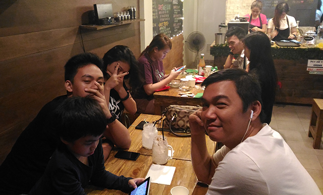 j and j cafe neighborhood cafe fairview lifestyle mommy blogger www.artofbeingamom.com 05